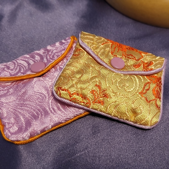 18" 14K Gold Necklace with 14K Gold Fish Pendant - Picture 9 of 9